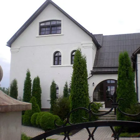 Bellavilla Apartment
