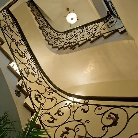 Bellavilla *