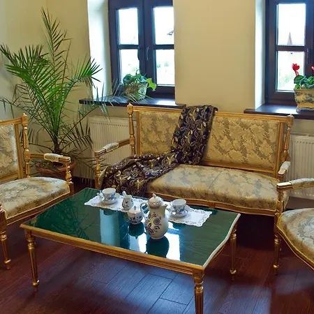 Bellavilla Apartment